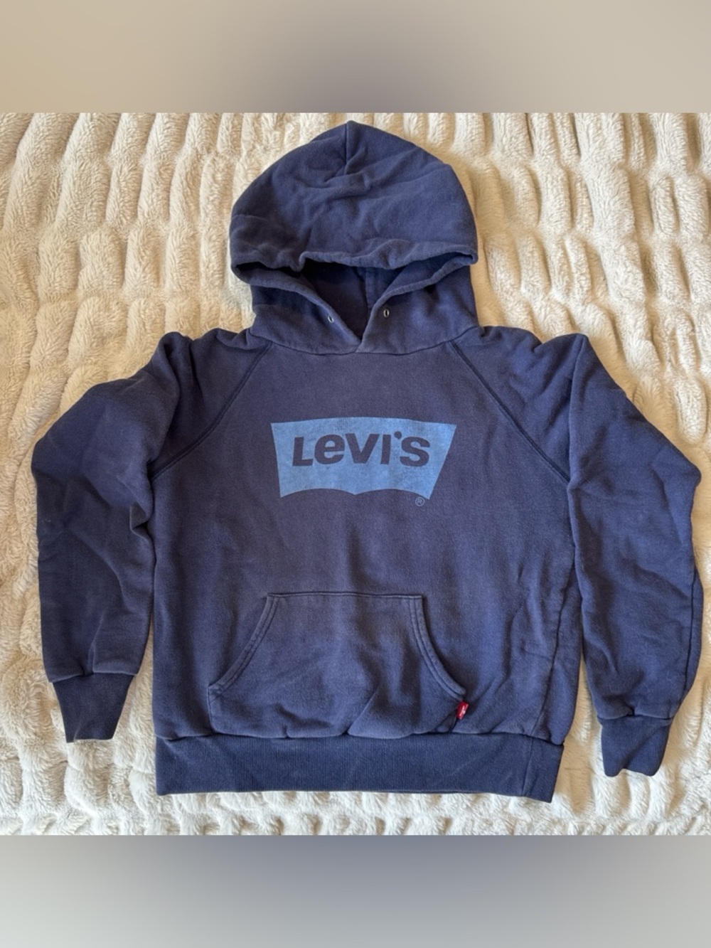 Vintage Levi’s Batwing Logo Hoodie Navy Blue Size L​​​​​​​​​​​​​​​​